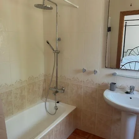 Izabella With Hot Tub Min 7 Nights Cala En Porter (Menorca)
